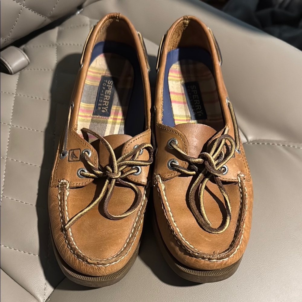 Sperry Tan Boat Shoes Moccasin-Style Leather